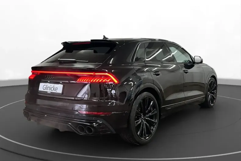 Audi SQ8 din 2023 cu 59.370 km - oferta AUD204866 - foto 3