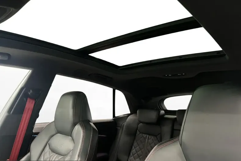 Audi SQ8 din 2023 cu 59.370 km - oferta AUD204866 - foto 8