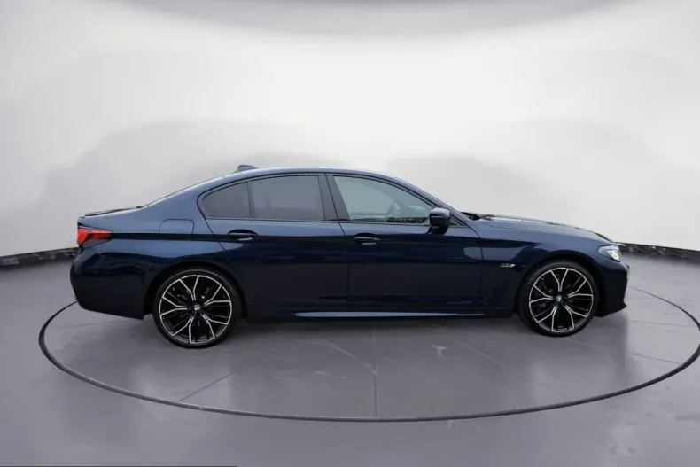 BMW 545 (Seria 5) din 2022 cu 59.506 km - oferta BMW204871 - foto 5