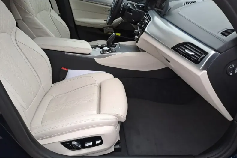 BMW 545 (Seria 5) din 2022 cu 59.506 km - oferta BMW204871 - foto 8