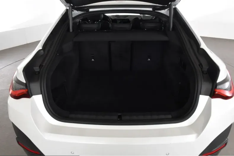 BMW 420i (Seria 4) din 2022 cu 73.256 km - oferta BMW204873 - foto 14