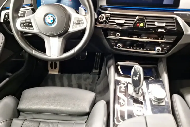 BMW 545 (Seria 5) din 2022 cu 64.681 km - oferta BMW204876 - foto 14