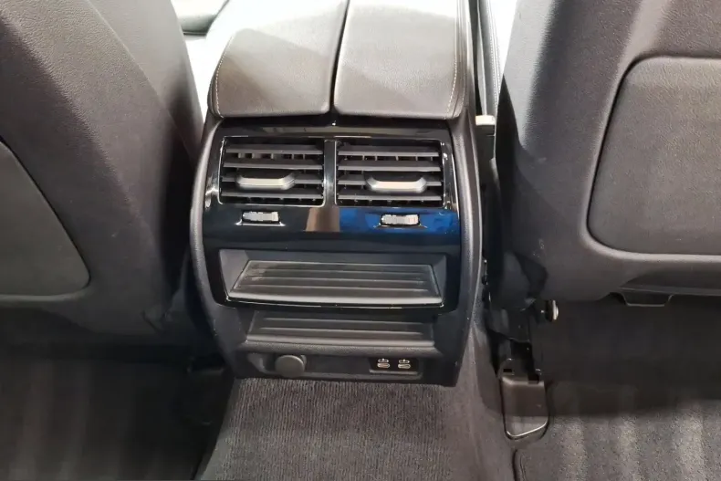 BMW 545 (Seria 5) din 2022 cu 64.681 km - oferta BMW204876 - foto 17