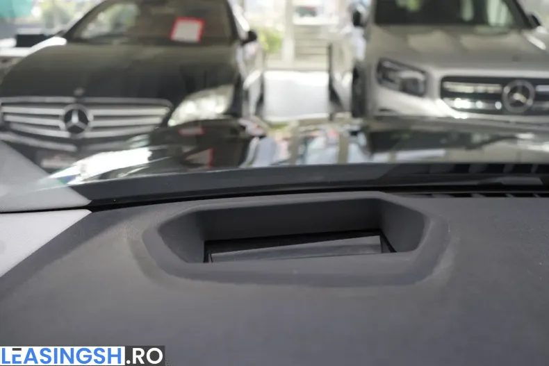 BMW 545 (Seria 5) din 2021 cu 30.000 km - oferta BMW204877 - foto 36