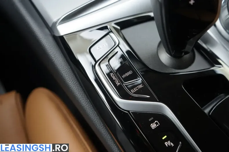 BMW 545 (Seria 5) din 2021 cu 30.000 km - oferta BMW204877 - foto 38