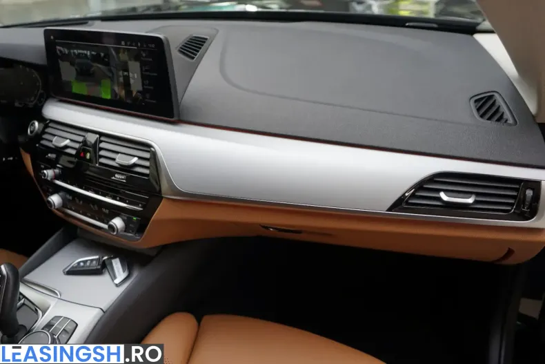 BMW 545 (Seria 5) din 2021 cu 30.000 km - oferta BMW204877 - foto 39