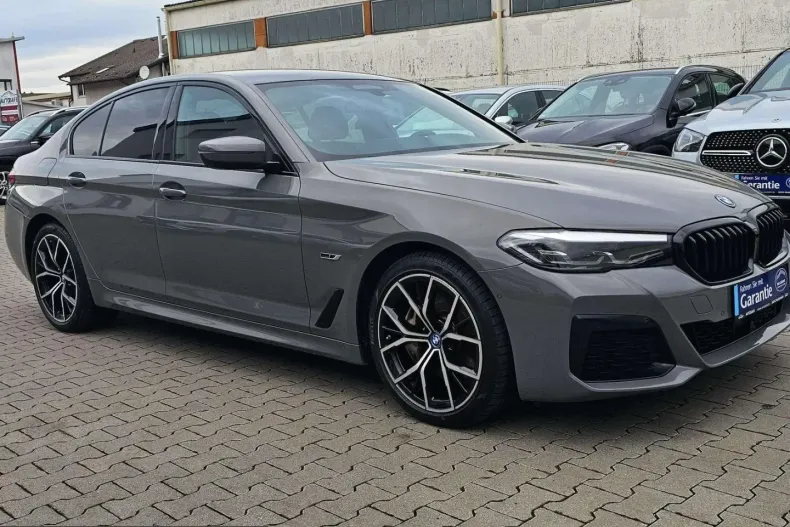 BMW 545 (Seria 5) din 2022 cu 60.570 km - oferta BMW204878 - foto 1
