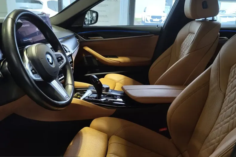 BMW 545 (Seria 5) din 2022 cu 77.014 km - oferta BMW204881 - foto 4