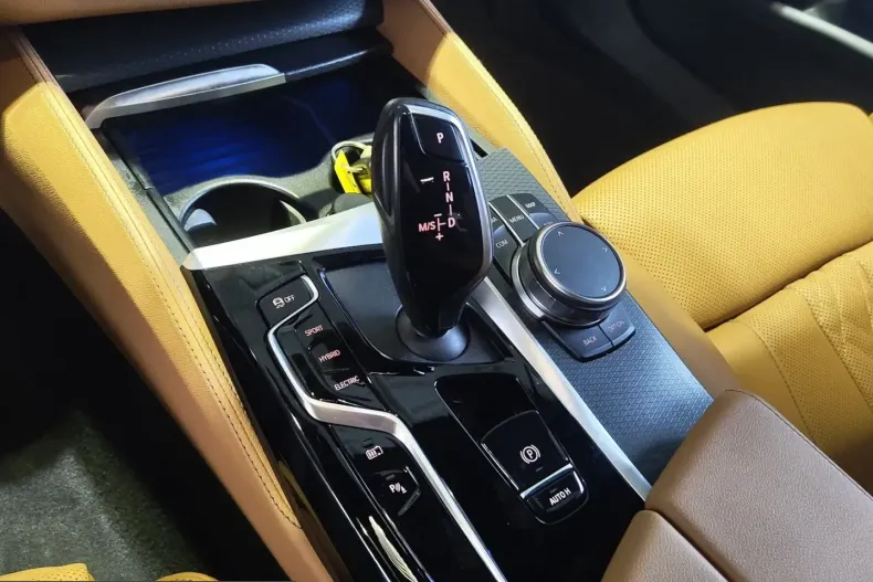 BMW 545 (Seria 5) din 2022 cu 77.014 km - oferta BMW204881 - foto 10