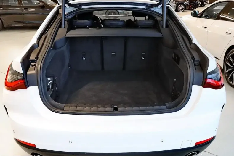 BMW 420i (Seria 4) din 2021 cu 43.051 km - oferta BMW204883 - foto 8