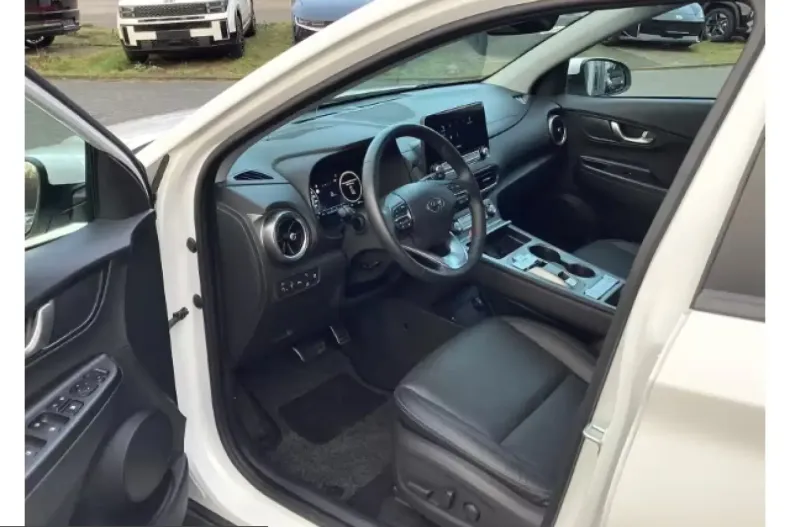 Hyundai Kona Elektro din 2024 cu 9.711 km - oferta HYU204886 - foto 6