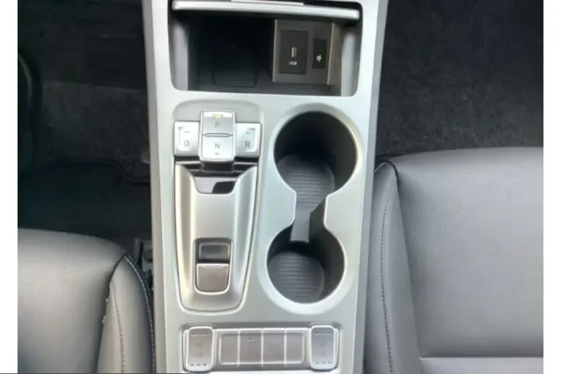 Hyundai Kona Elektro din 2024 cu 9.711 km - oferta HYU204886 - foto 10