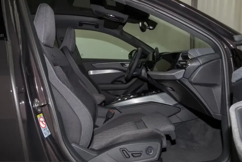 Audi A6 din 2026 cu 1.050 km - oferta AUD204888 - foto 5