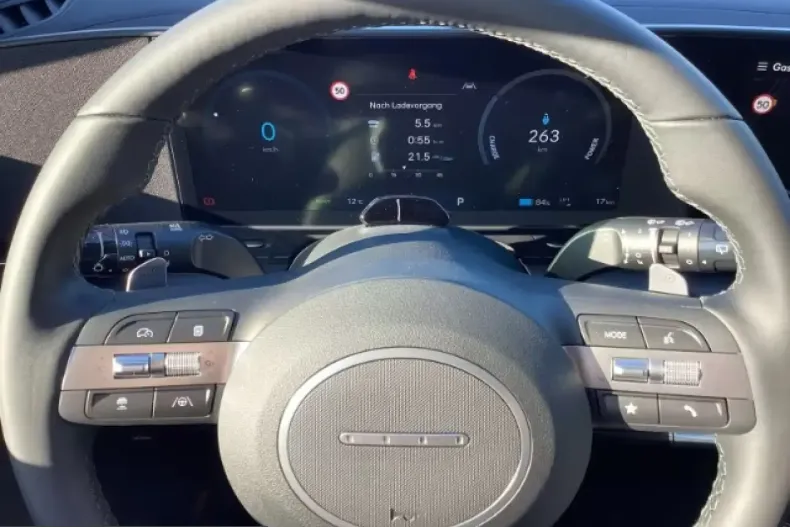 Hyundai Kona Elektro din 2024 cu 18.000 km - oferta HYU204889 - foto 13