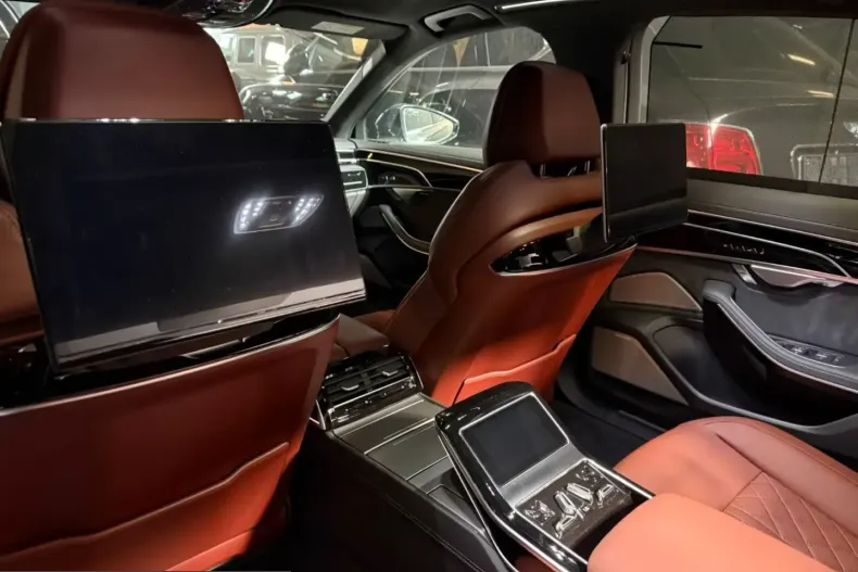 Audi A8 din 2026 cu 50 km - oferta AUD204893 - foto 12