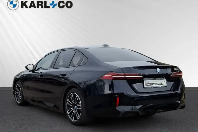 BMW 530 (Seria 5) din 2024 cu 51.275 km - oferta BMW204896 - foto 3