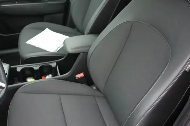 Hyundai Kona Elektro din 2024 cu 29.000 km - oferta HYU204897 - foto 6