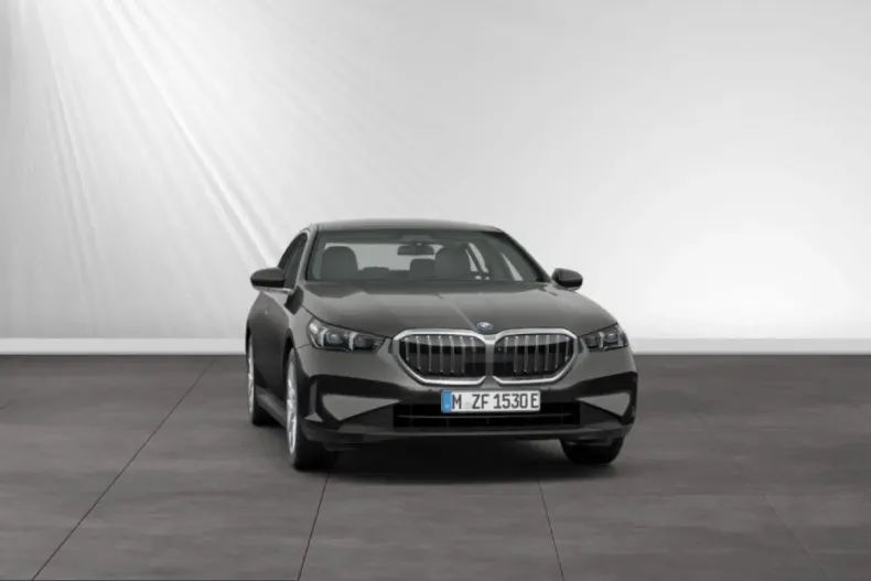 BMW 530 (Seria 5) din 2024 cu 32.300 km - oferta BMW204899 - foto 3