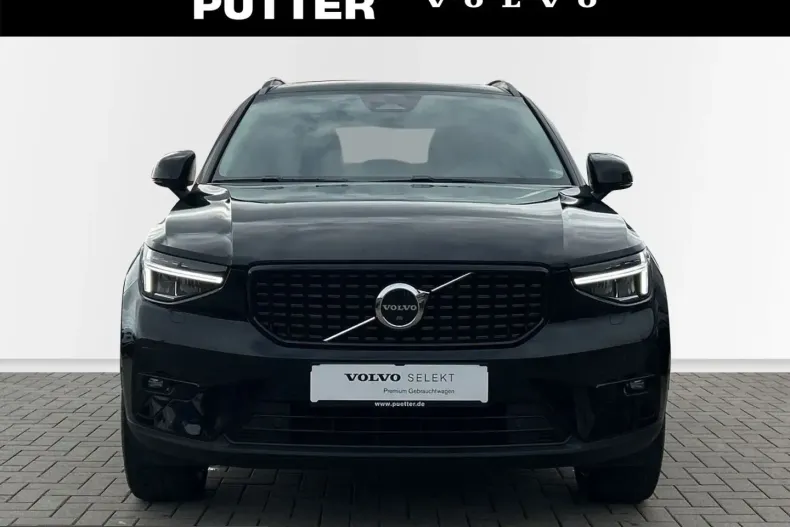 Volvo XC40 din 2023 cu 22.500 km - oferta VOL204902 - foto 8
