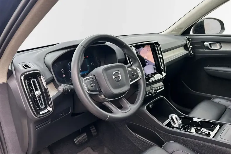 Volvo XC40 din 2023 cu 22.500 km - oferta VOL204902 - foto 14