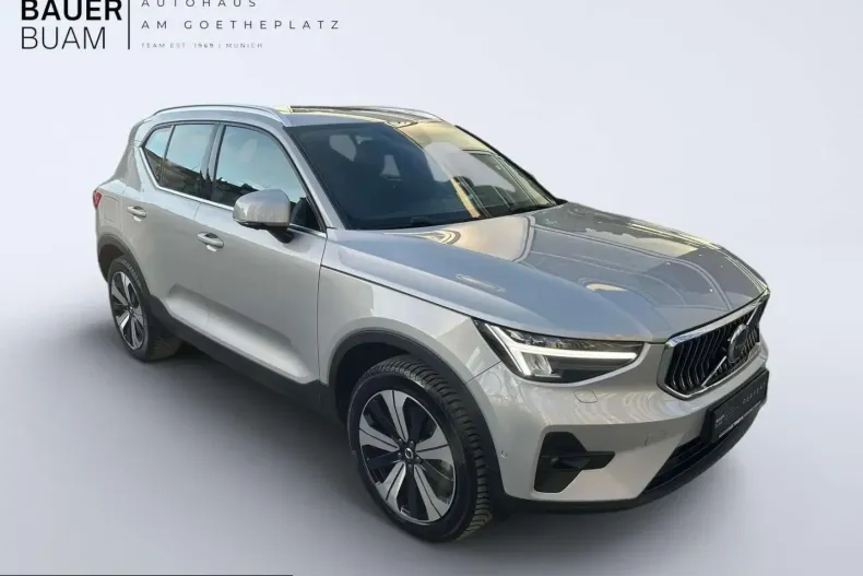Volvo XC40 din 2022 cu 51.650 km - oferta VOL204905 - foto 2