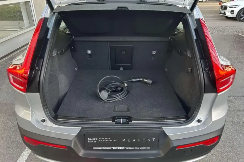 Volvo XC40 din 2022 cu 51.650 km - oferta VOL204905 - foto 12