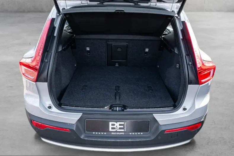 Volvo XC40 din 2023 cu 45.300 km - oferta VOL204906 - foto 5