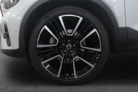 Volvo XC40 din 2023 cu 30.280 km - oferta VOL204910 - foto 7