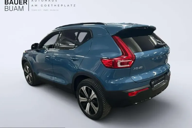 Volvo XC40 din 2022 cu 41.055 km - oferta VOL204911 - foto 4