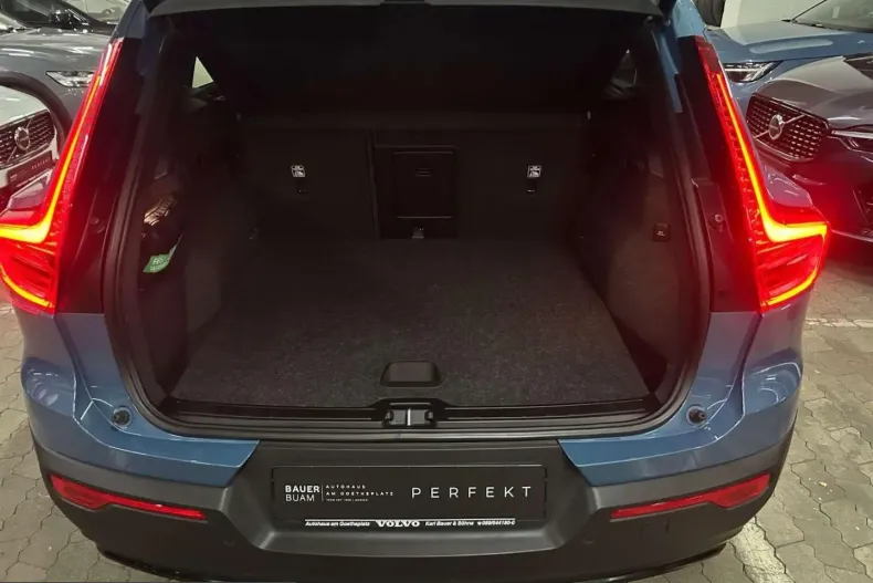 Volvo XC40 din 2022 cu 41.055 km - oferta VOL204911 - foto 12