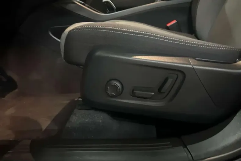 Volvo XC40 din 2022 cu 41.055 km - oferta VOL204911 - foto 14