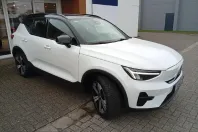 Volvo XC40 din 2022 cu 49.296 km - oferta VOL204912 - foto 4