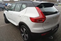 Volvo XC40 din 2022 cu 49.296 km - oferta VOL204912 - foto 7
