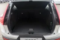 Volvo XC40 din 2022 cu 49.296 km - oferta VOL204912 - foto 21