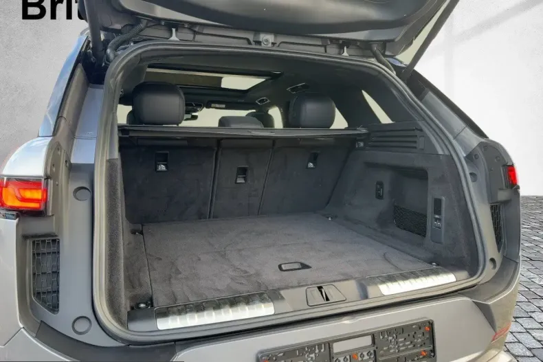 Land Rover Range Rover Sport din 2025 cu 24.691 km - oferta LAN204917 - foto 7