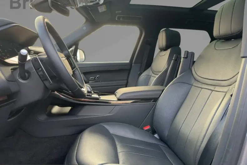 Land Rover Range Rover Sport din 2025 cu 24.691 km - oferta LAN204917 - foto 8