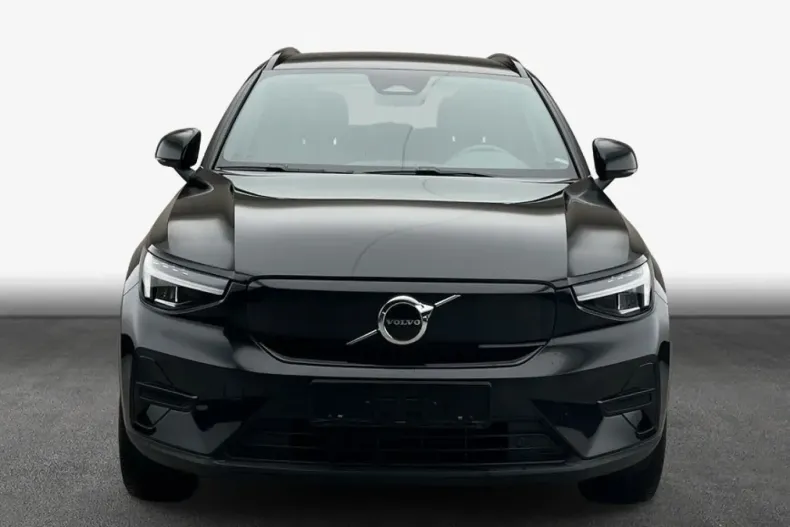 Volvo XC40 din 2022 cu 51.826 km - oferta VOL204924 - foto 3