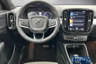 Volvo XC40 din 2022 cu 38.263 km - oferta VOL204927 - foto 9