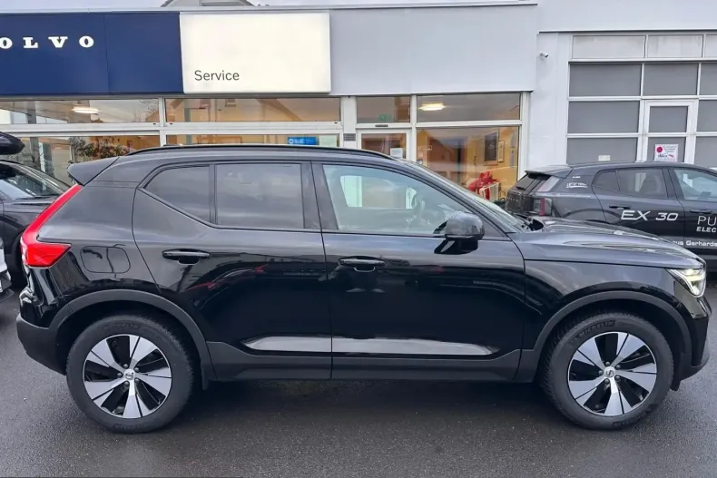 Volvo XC40 din 2022 cu 58.900 km - oferta VOL204928 - foto 5