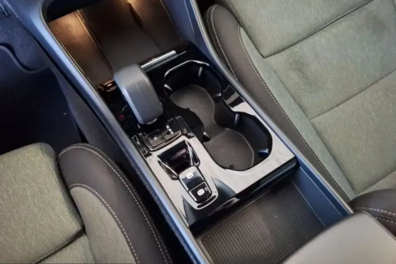 Volvo XC40 din 2022 cu 54.060 km - oferta VOL204929 - foto 17