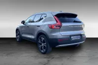 Volvo XC40 din 2022 cu 56.428 km - oferta VOL204930 - foto 3
