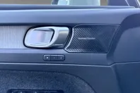 Volvo XC40 din 2022 cu 56.428 km - oferta VOL204930 - foto 14