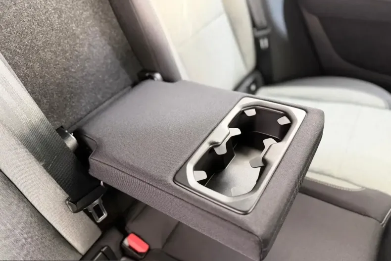 Volvo XC40 din 2022 cu 53.000 km - oferta VOL204931 - foto 12