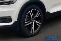 Volvo XC40 din 2021 cu 57.456 km - oferta VOL204932 - foto 5