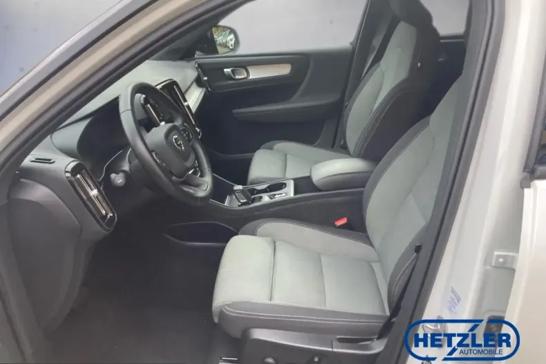 Volvo XC40 din 2021 cu 57.456 km - oferta VOL204932 - foto 6