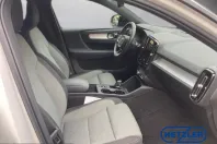 Volvo XC40 din 2021 cu 57.456 km - oferta VOL204932 - foto 13