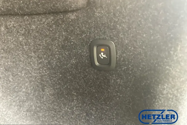 Volvo XC40 din 2021 cu 57.456 km - oferta VOL204932 - foto 14