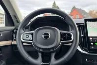 Volvo XC90 din 2025 cu 12.296 km - oferta VOL204933 - foto 11