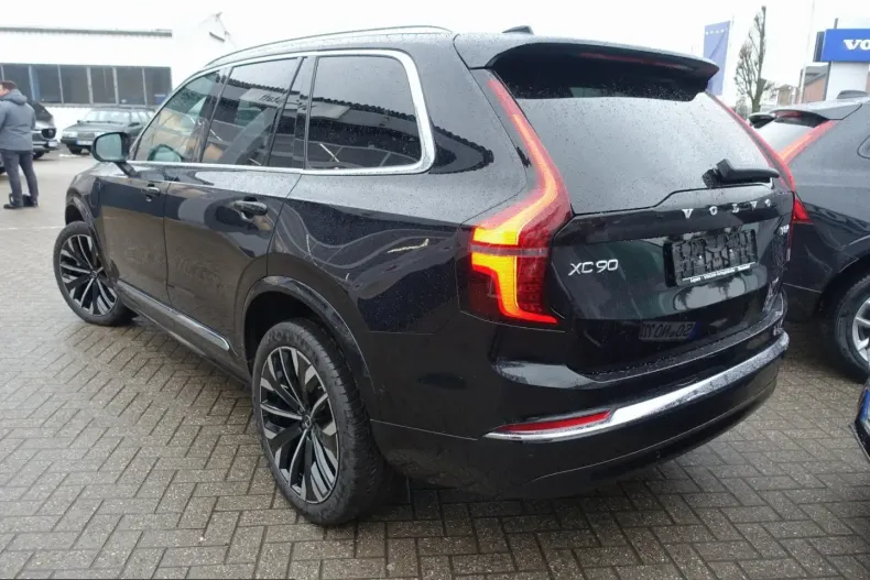 Volvo XC90 din 2025 cu 24.794 km - oferta VOL204934 - foto 4