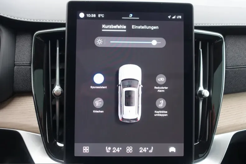 Volvo XC90 din 2025 cu 24.794 km - oferta VOL204934 - foto 17